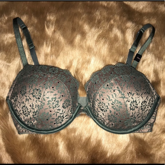 Victoria's Secret Other - NWT Victoria’s Secret Push-Up Bra💞🆕